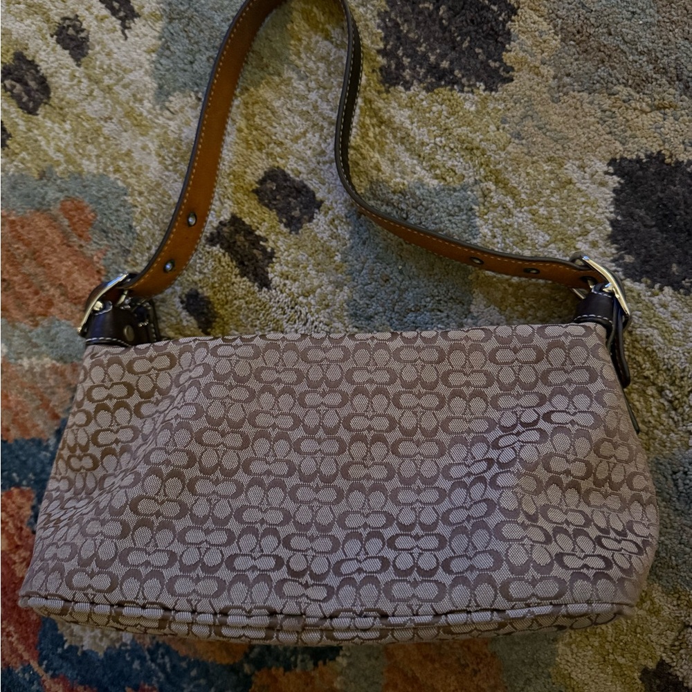 SOLD!!!!!! Do Not Buy Vintage Y2K Coach Purse